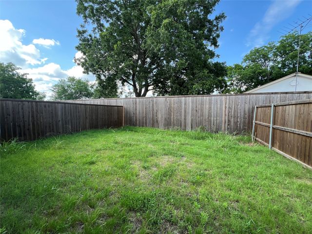 2709 Ginger Court, Sherman, TX 75092