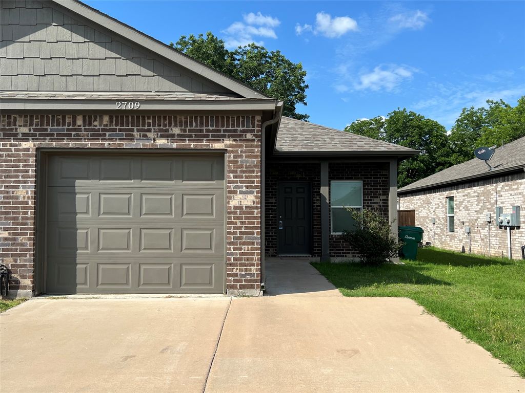 2709 Ginger Court, Sherman, TX 75092