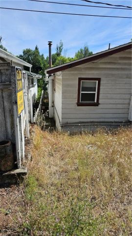 16067 Dam Road, Clearlake, CA 95422