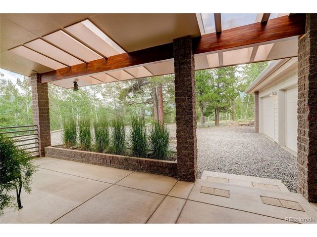 660 Golden Gate Dr, Golden, CO 80403