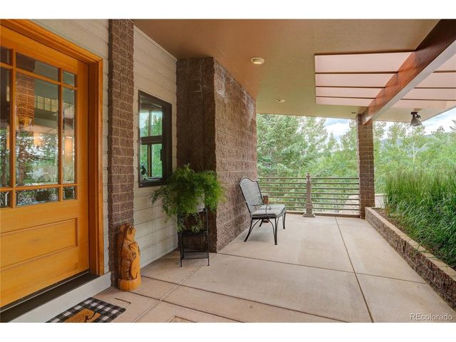 660 Golden Gate Dr, Golden, CO 80403