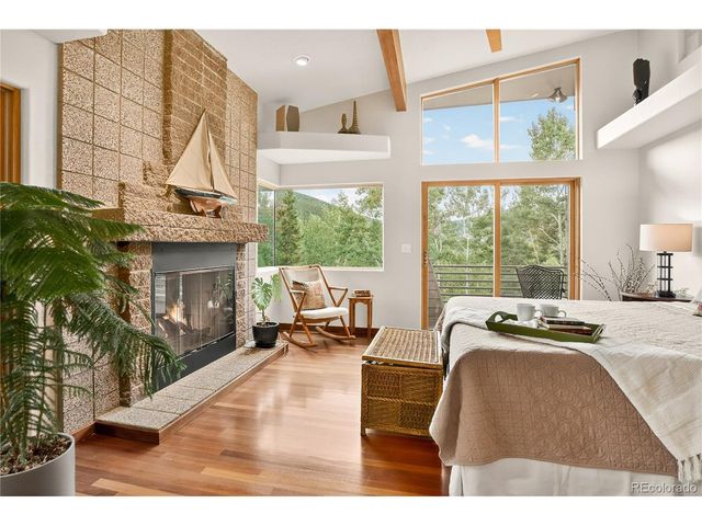 660 Golden Gate Dr, Golden, CO 80403