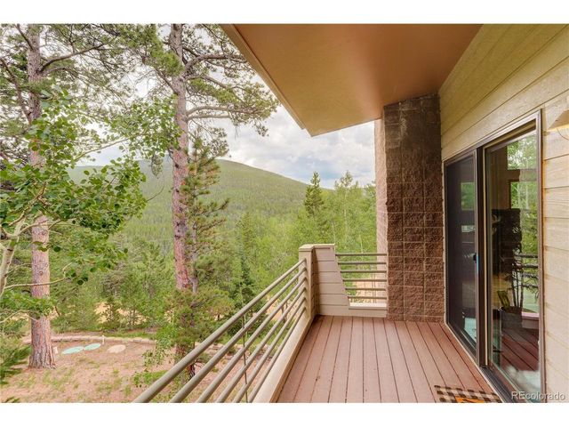 660 Golden Gate Dr, Golden, CO 80403