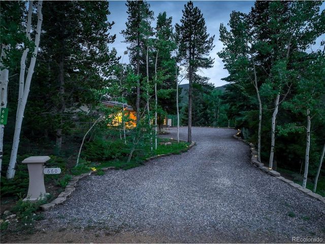 660 Golden Gate Dr, Golden, CO 80403