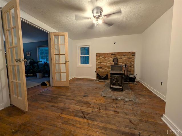 4470 Red Oak School Road, Concord, VA 24538