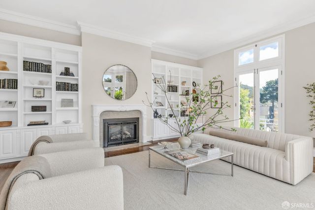 190 Dorantes Avenue, San Francisco, CA 94116