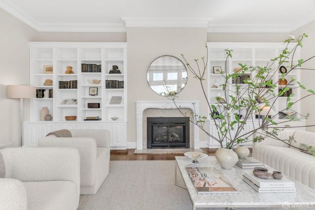 190 Dorantes Avenue, San Francisco, CA 94116