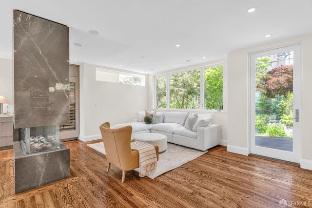 190 Dorantes Avenue, San Francisco, CA 94116