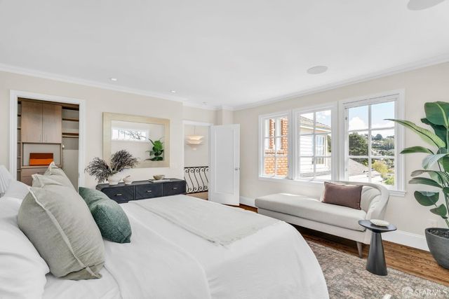 190 Dorantes Avenue, San Francisco, CA 94116