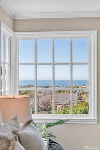 190 Dorantes Avenue, San Francisco, CA 94116