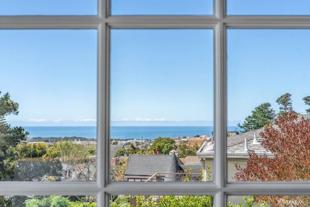 190 Dorantes Avenue, San Francisco, CA 94116