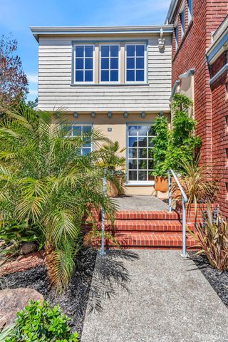 190 Dorantes Avenue, San Francisco, CA 94116