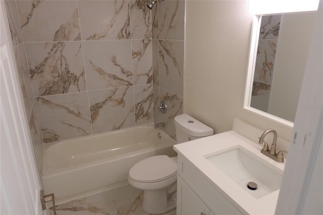 227 MINNESOTA WOODS LANE, Orlando, FL 32824