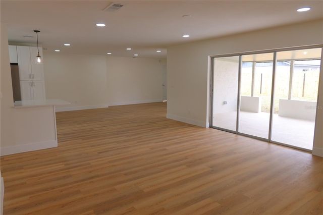 227 MINNESOTA WOODS LANE, Orlando, FL 32824