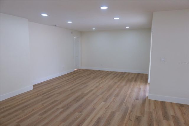 227 MINNESOTA WOODS LANE, Orlando, FL 32824