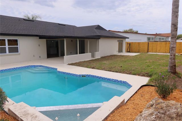 227 MINNESOTA WOODS LANE, Orlando, FL 32824