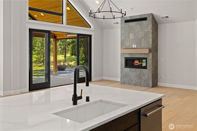 1061 Domerie Park Loop, Cle Elum, WA 98922