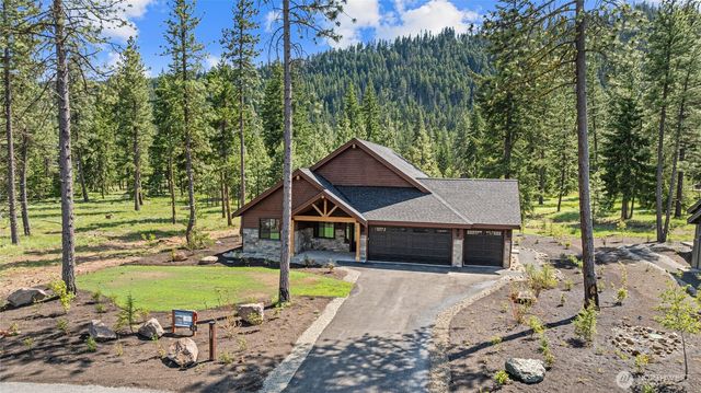 1061 Domerie Park Loop, Cle Elum, WA 98922