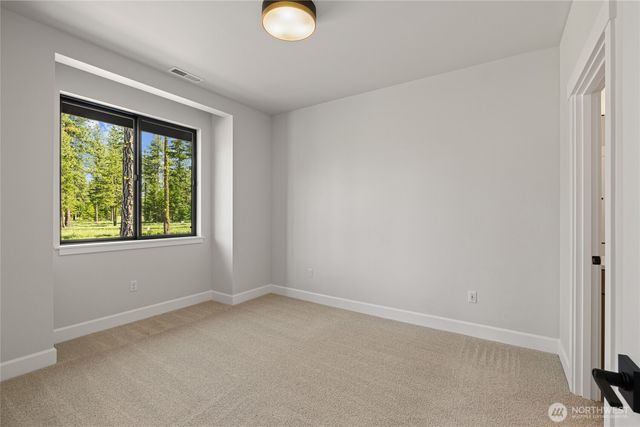 1061 Domerie Park Loop, Cle Elum, WA 98922