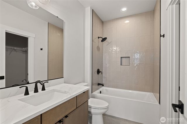 1061 Domerie Park Loop, Cle Elum, WA 98922