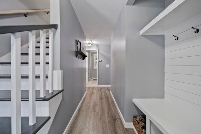 19 Pioneer Drive, Nashua, NH 03062