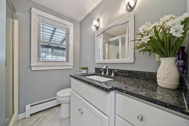 19 Pioneer Drive, Nashua, NH 03062