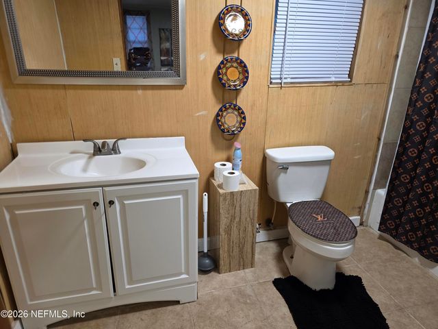 10205 MONCRIEF-DINSMORE Road, Jacksonville, FL 32219