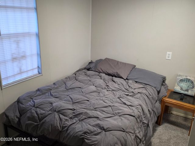 10205 MONCRIEF-DINSMORE Road, Jacksonville, FL 32219