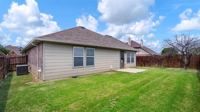 1508 Mockingbird, Aubrey, TX 76227