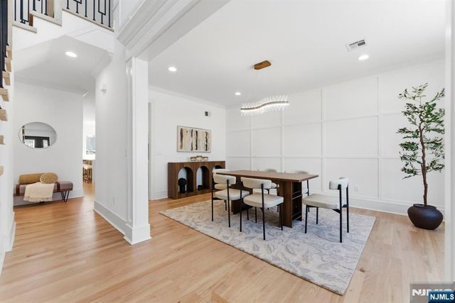 110 Platt Avenue, Saddle Brook, NJ 07663