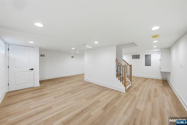 110 Platt Avenue, Saddle Brook, NJ 07663
