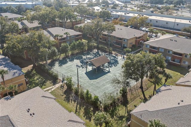 652 KENWICK CIRCLE 105, Casselberry, FL 32707