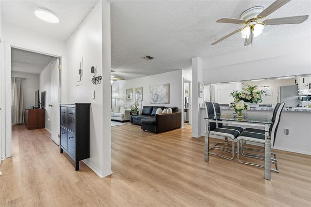 652 KENWICK CIRCLE 105, Casselberry, FL 32707