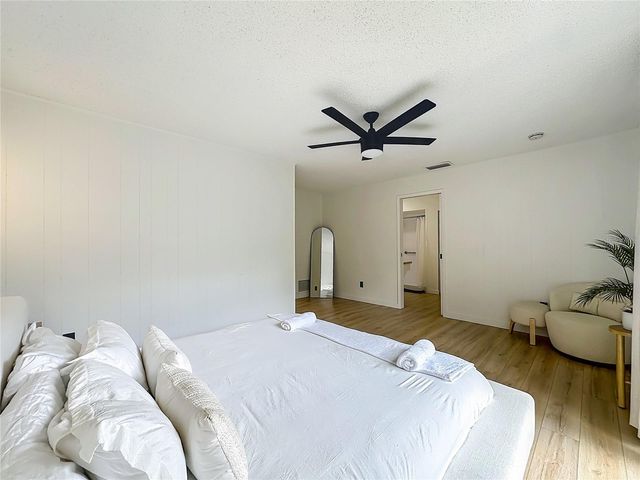 3730 LEWIS SPEEDWAY, St Augustine, FL 32084