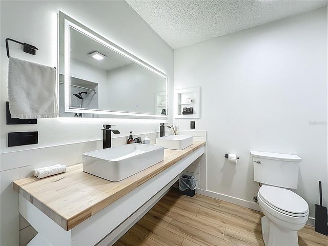 3730 LEWIS SPEEDWAY, St Augustine, FL 32084