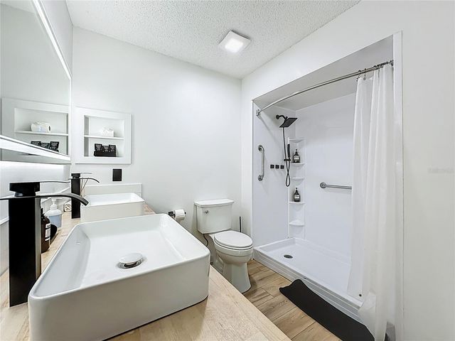 3730 LEWIS SPEEDWAY, St Augustine, FL 32084