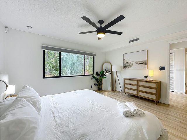 3730 LEWIS SPEEDWAY, St Augustine, FL 32084