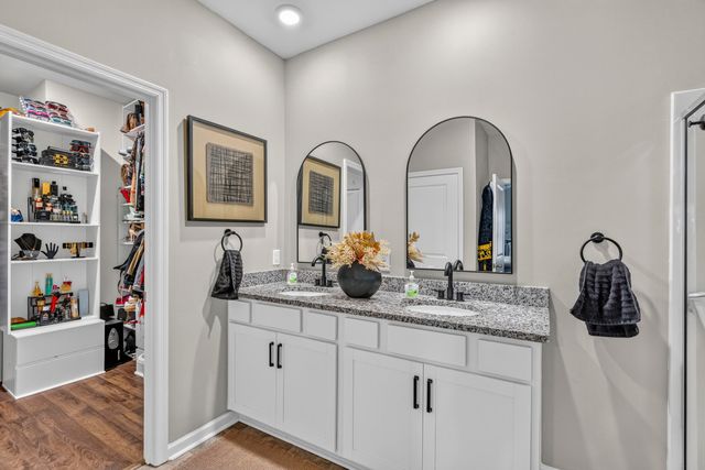 8583 Raspberry Way, Ooltewah, TN 37363
