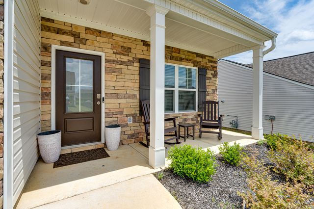 8583 Raspberry Way, Ooltewah, TN 37363
