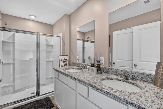 8583 Raspberry Way, Ooltewah, TN 37363