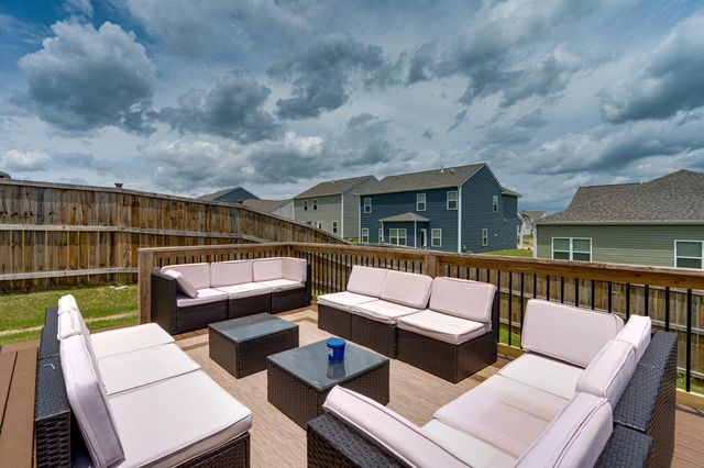 8583 Raspberry Way, Ooltewah, TN 37363