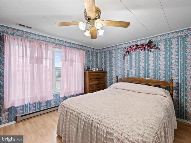 106 CHANNEL BUOY RD, Ocean City, MD 21842