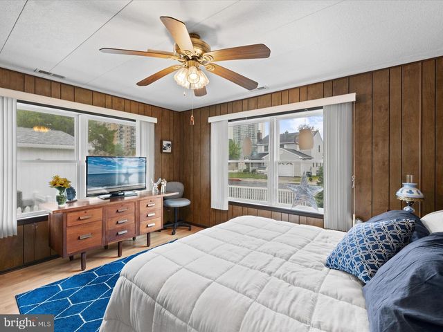 106 CHANNEL BUOY RD, Ocean City, MD 21842