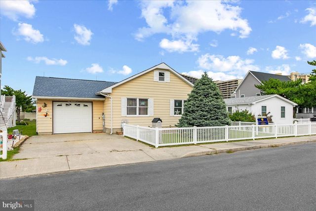 106 CHANNEL BUOY RD, Ocean City, MD 21842