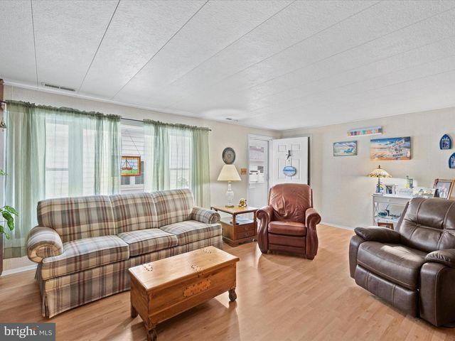 106 CHANNEL BUOY RD, Ocean City, MD 21842