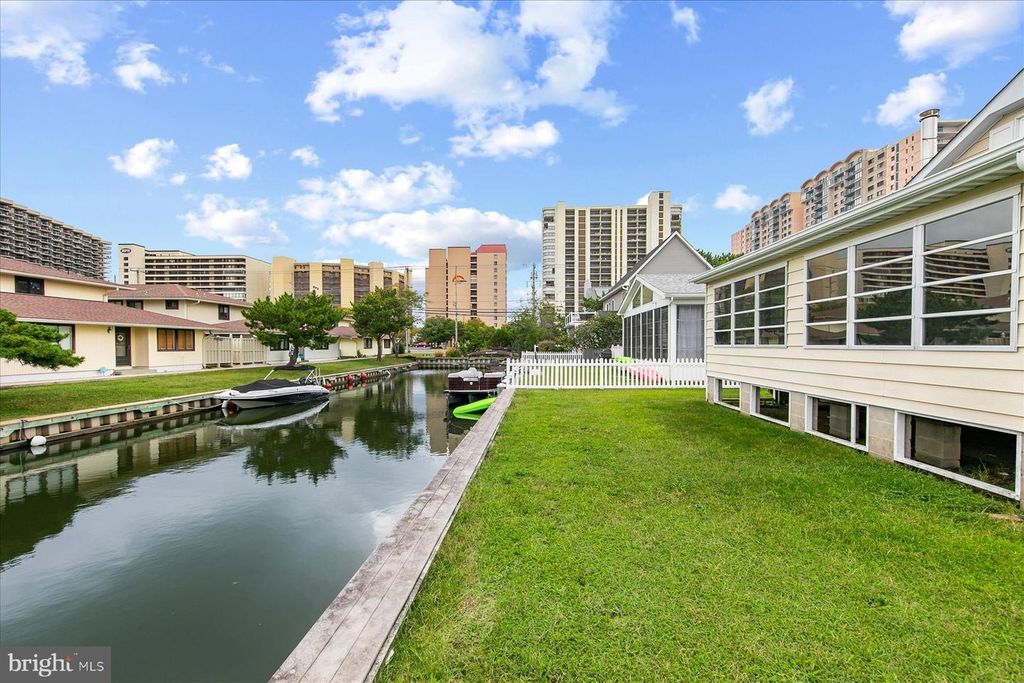 106 CHANNEL BUOY RD, Ocean City, MD 21842