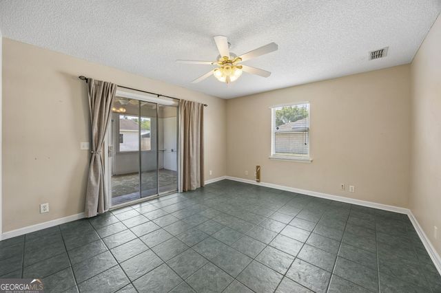 226 Greenbriar Road, Kingsland, GA 31548