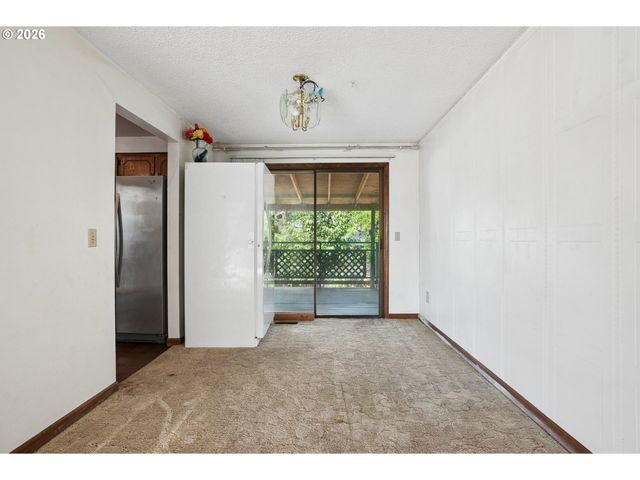 1453 Se 29TH Ct, Troutdale, OR 97060
