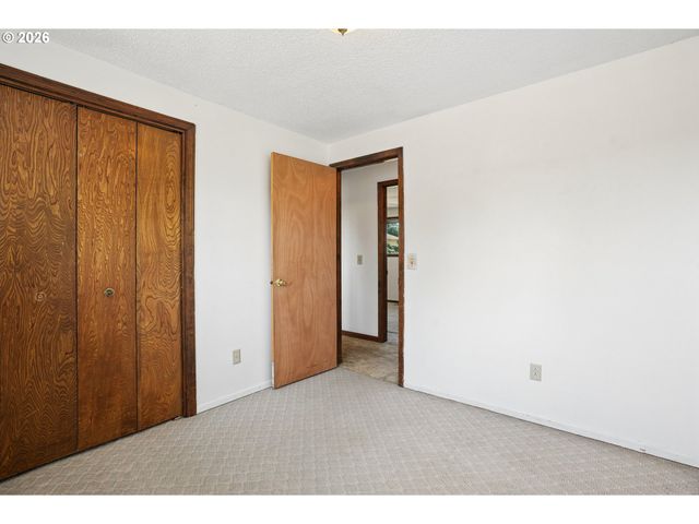 1453 Se 29TH Ct, Troutdale, OR 97060