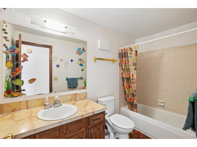 1453 Se 29TH Ct, Troutdale, OR 97060